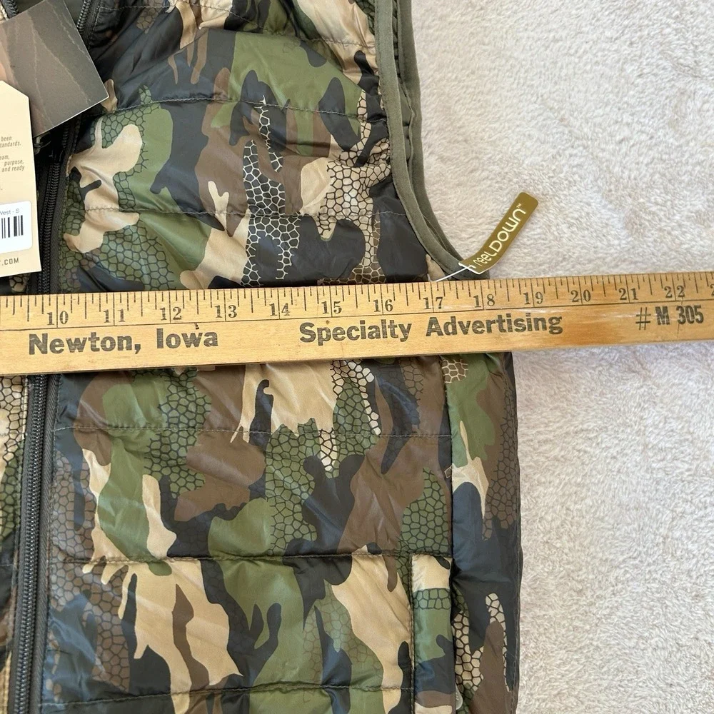 TSG The Sporting Gent Camo Reeldown Puffer‎ Vest Size S Reversible Packable NWT